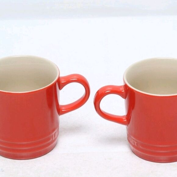 Le Creuset Ceramic Cappacino Mug Set- Carmin - Picture 2 of 7